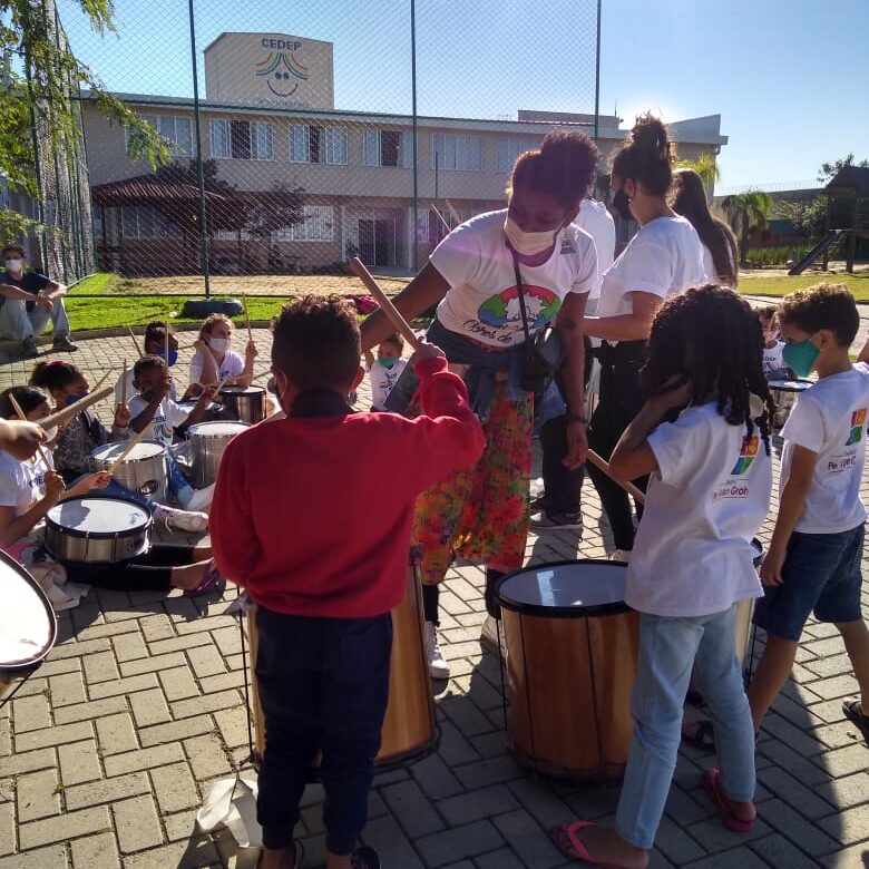 Bloco Cores de Aidê em Movimento